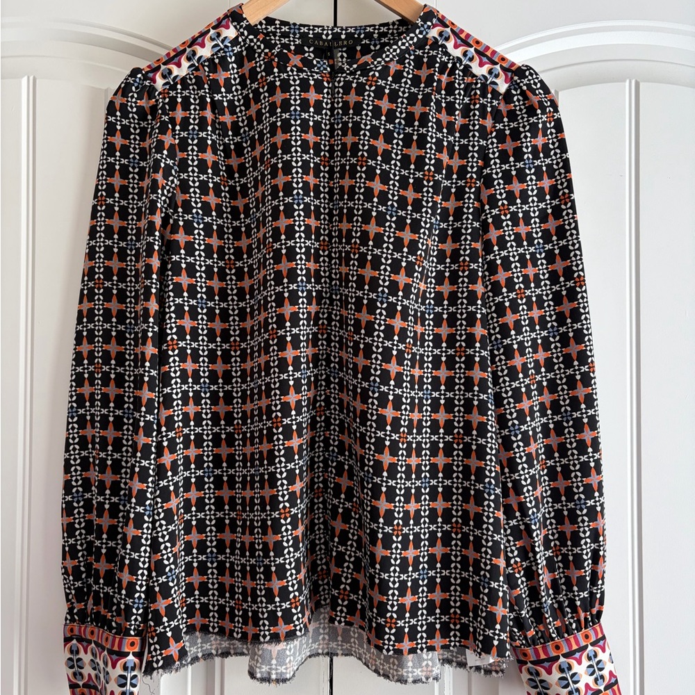 Caballero NWT Women's Jeune Long Sleeve Zip‎ Front Monderne Geo Black Top Size S